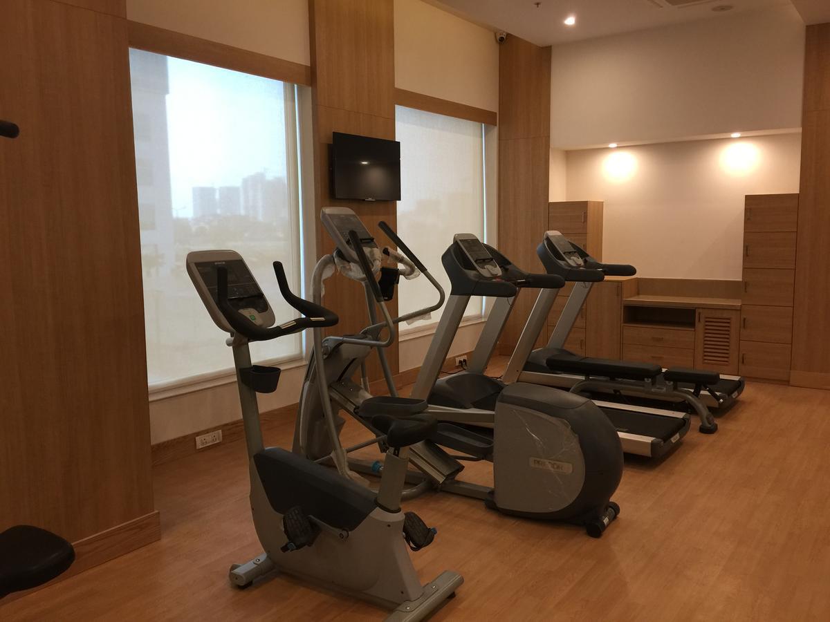 Lemon Tree Hotel, Sector 60, Gurugram Gurgaon Exteriör bild