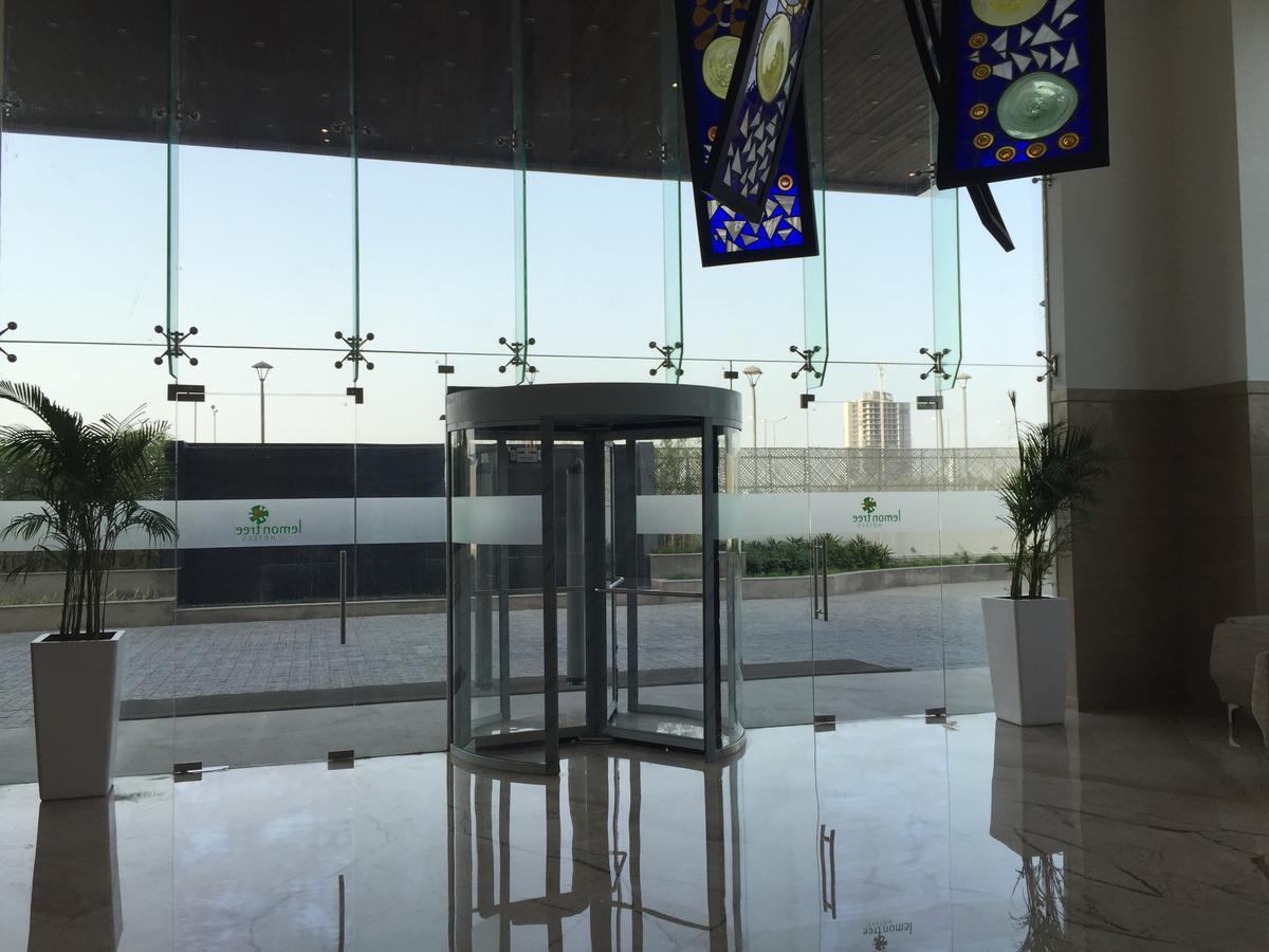Lemon Tree Hotel, Sector 60, Gurugram Gurgaon Exteriör bild